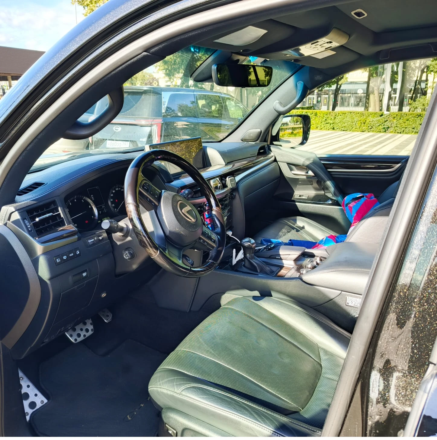 Lexus LX, 2021г, полный привод, автомат