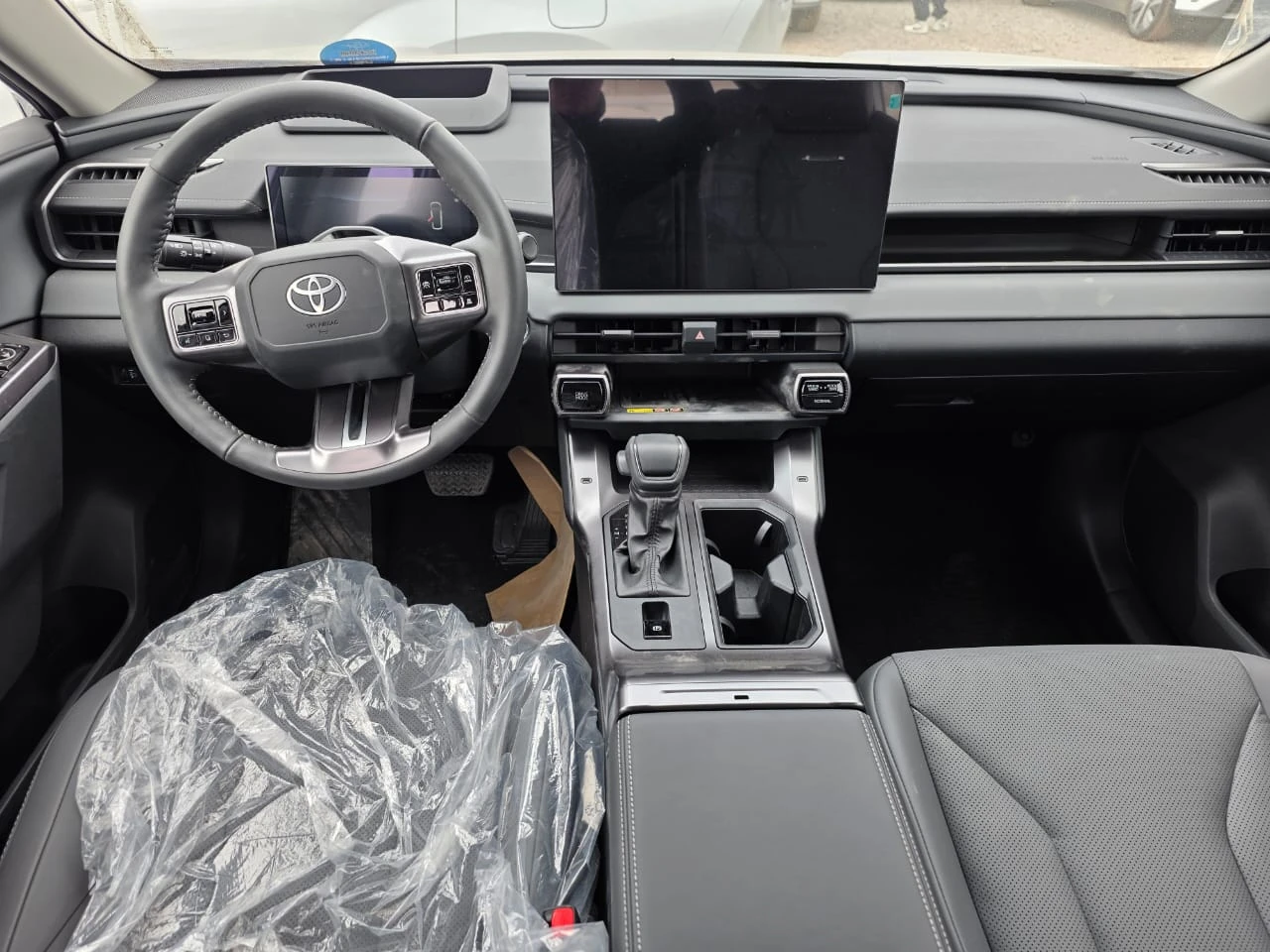 Toyota Wildlander, 2026г, полный привод, вариатор