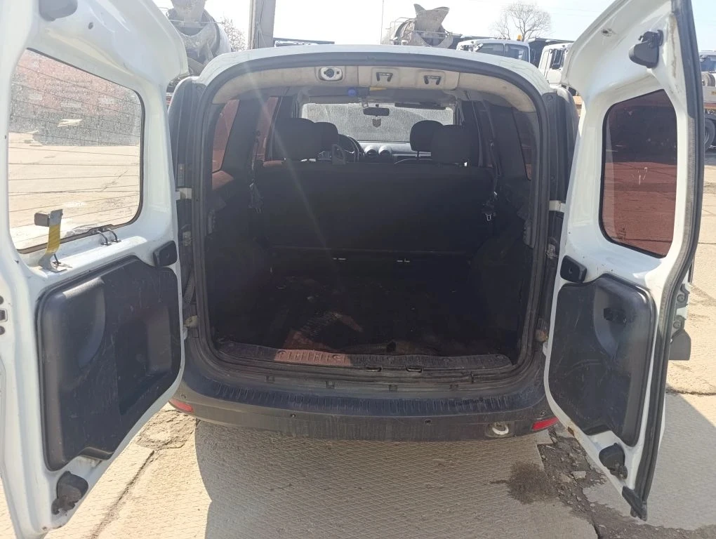 LADA  ВАЗ  Largus, 2015г, Передний привод, Механическая