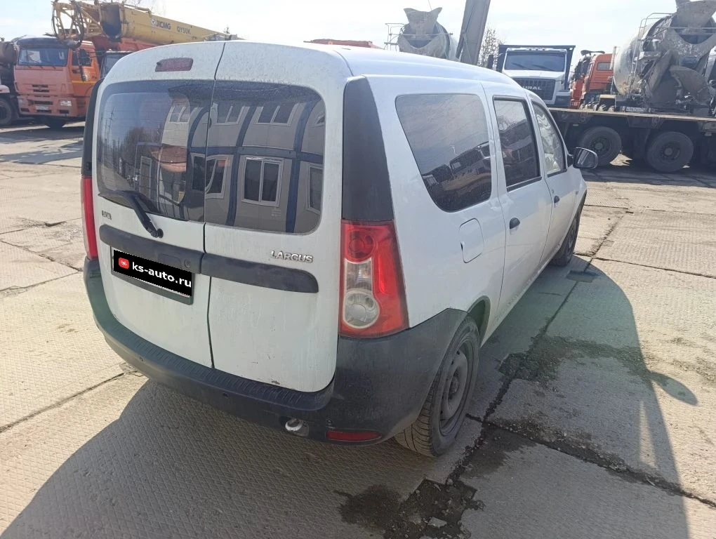 LADA  ВАЗ  Largus, 2015г, Передний привод, Механическая