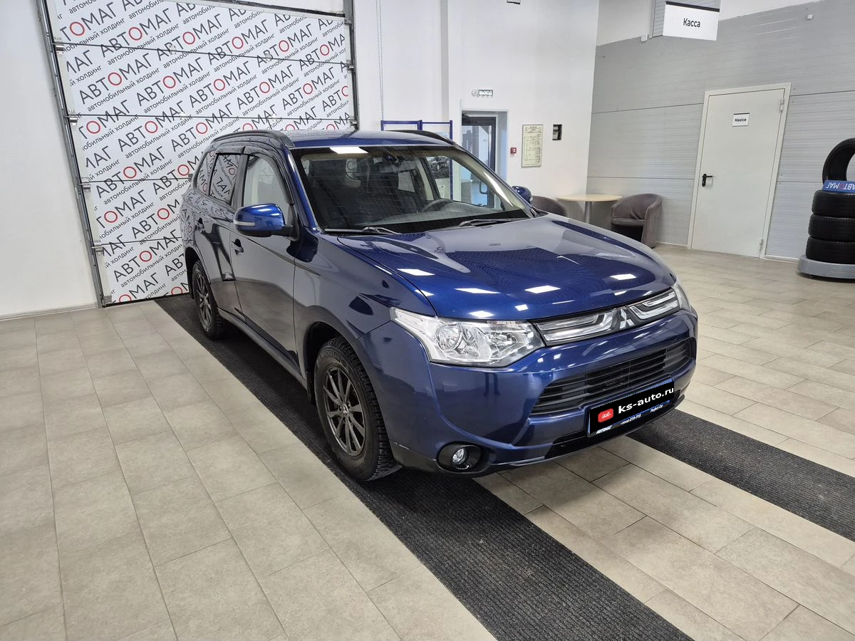 Mitsubishi Outlander, 2013г, полный привод, вариатор