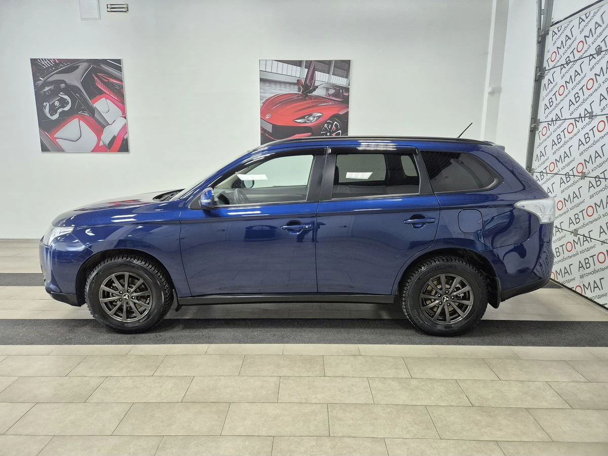 Mitsubishi Outlander, 2013г, полный привод, вариатор