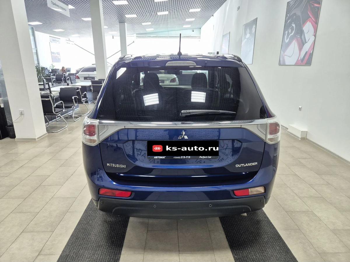 Mitsubishi Outlander, 2013г, полный привод, вариатор