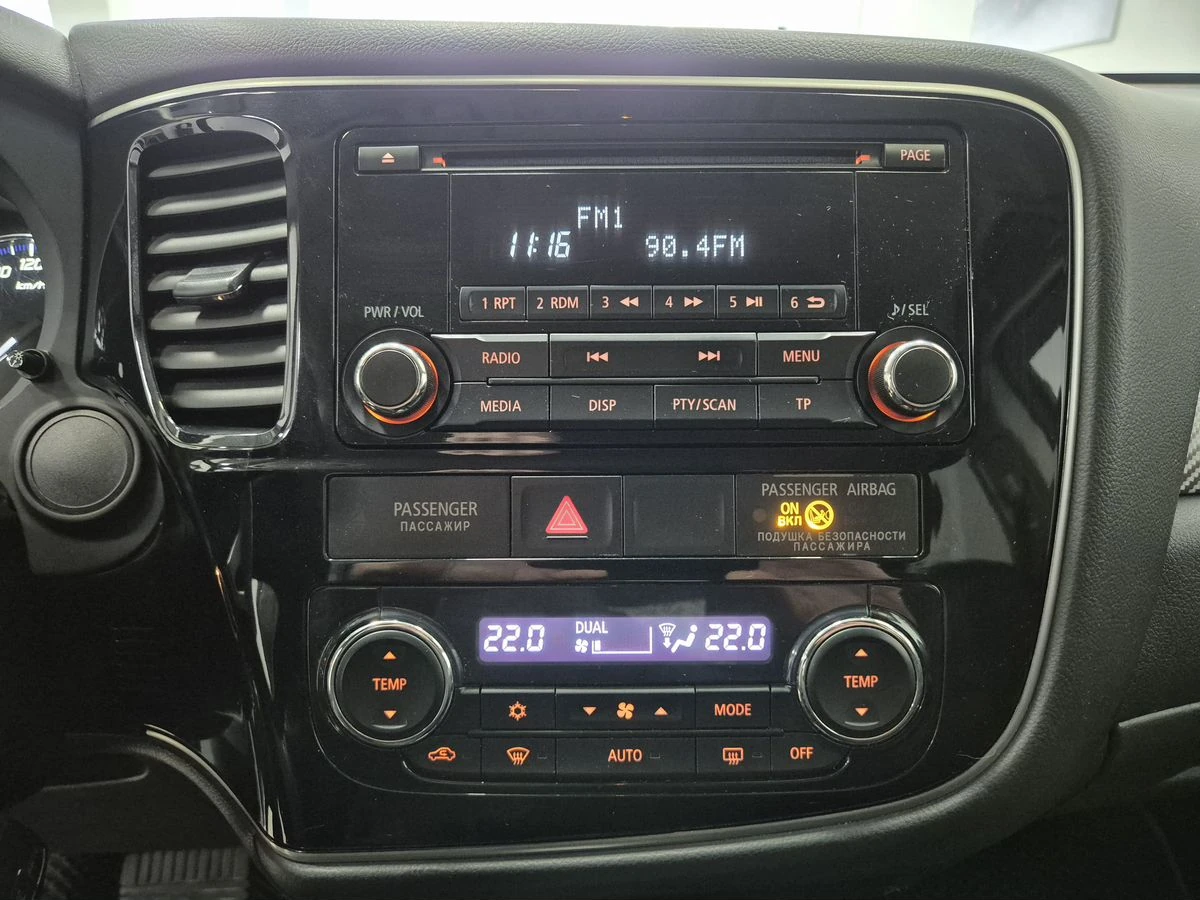 Mitsubishi Outlander, 2013г, полный привод, вариатор