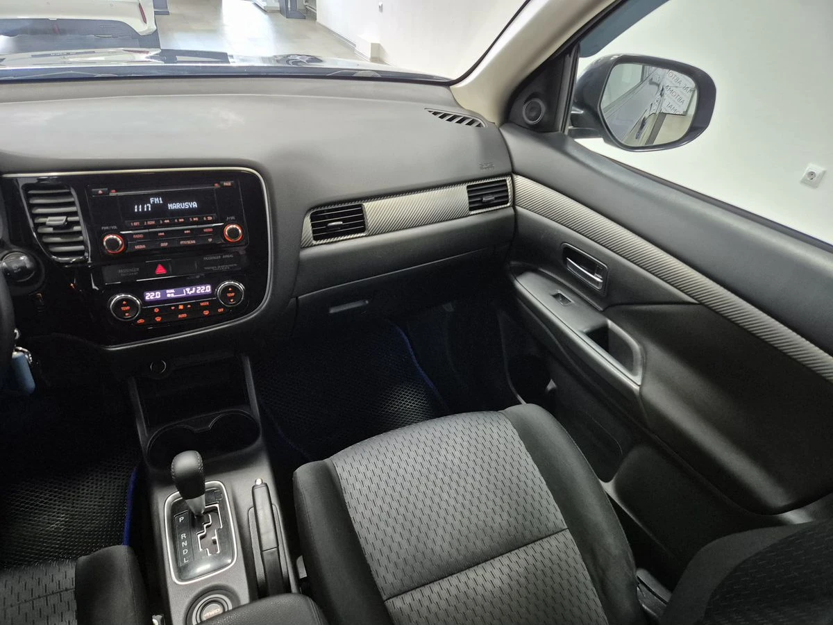 Mitsubishi Outlander, 2013г, полный привод, вариатор