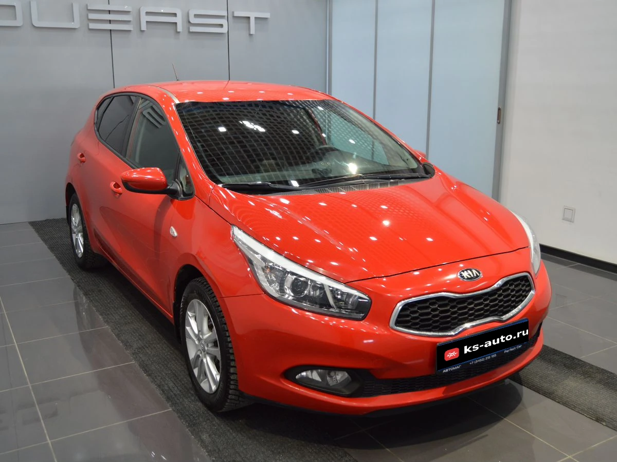 Kia Ceed, 2013г, передний привод, автомат