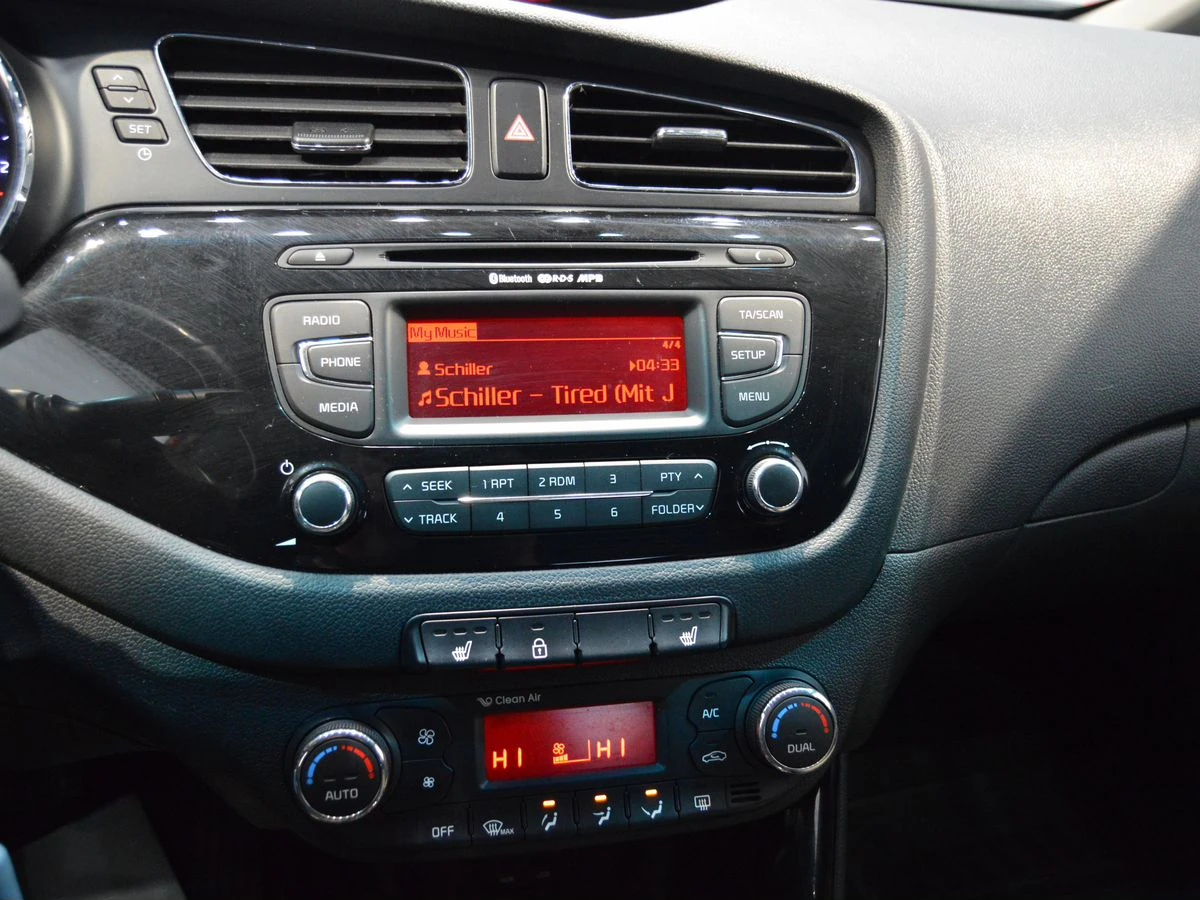 Kia Ceed, 2013г, передний привод, автомат