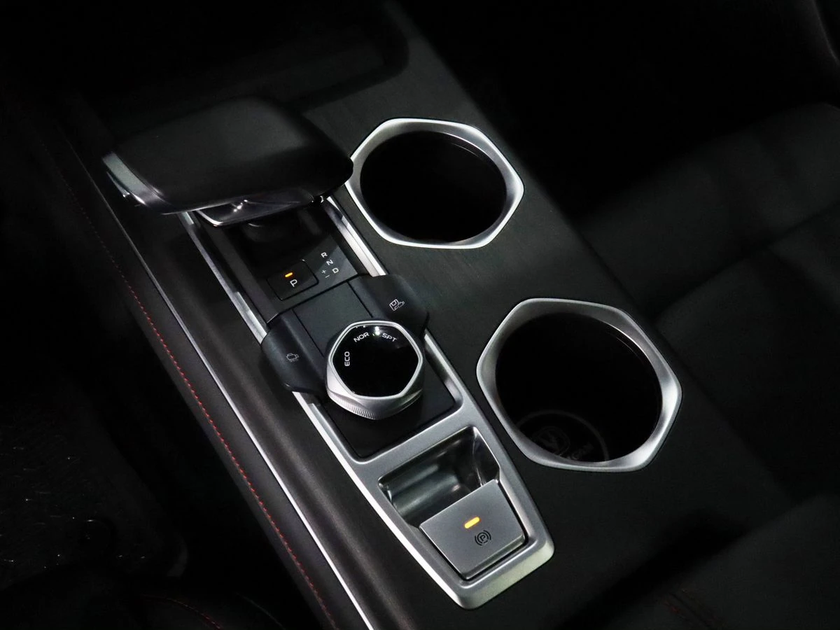 Changan UNI-S (CS55 Plus), 2024г, передний привод, робот