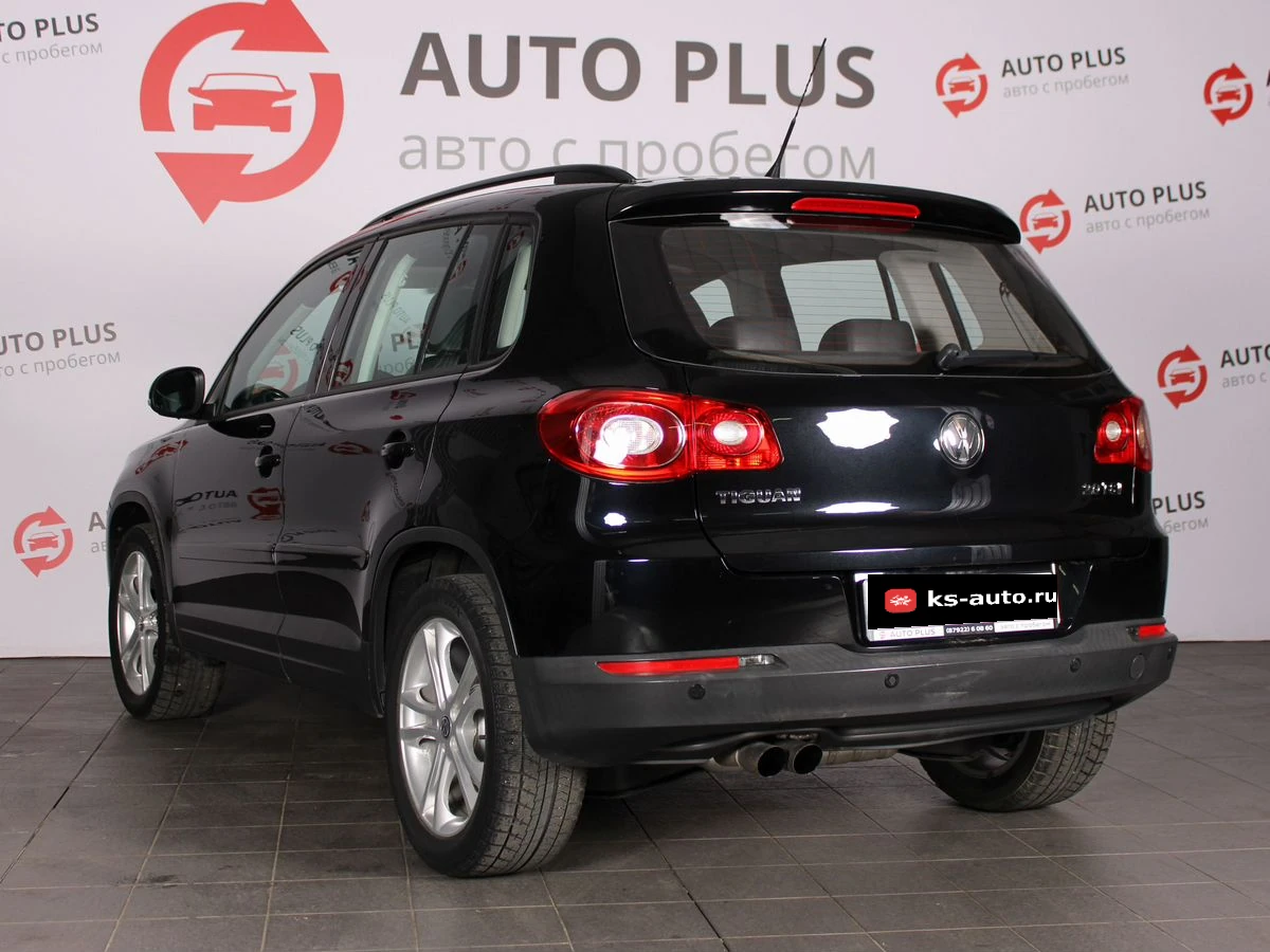 Volkswagen Tiguan, 2009г, полный привод, автомат