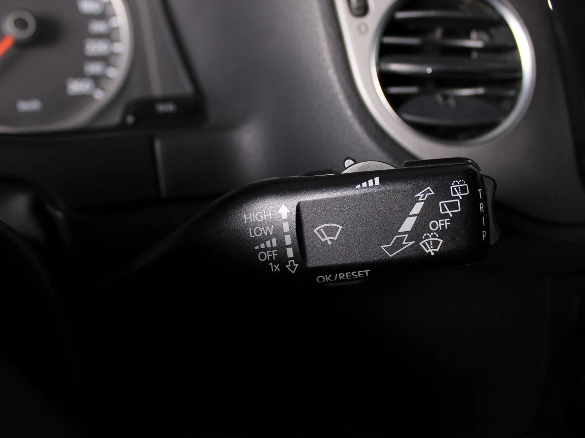 Volkswagen Tiguan, 2009г, полный привод, автомат