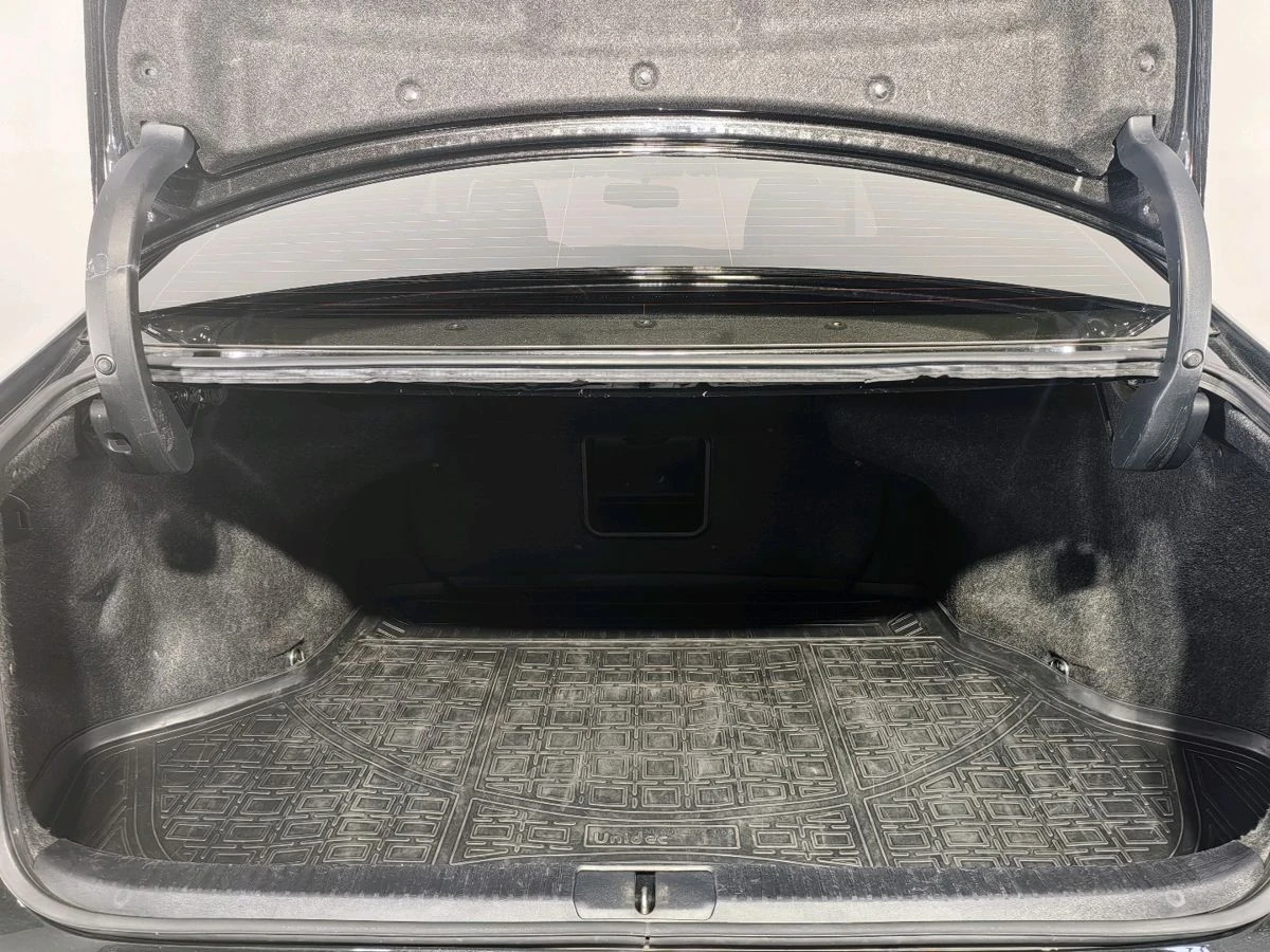 Lexus ES, 2015г, передний привод, автомат