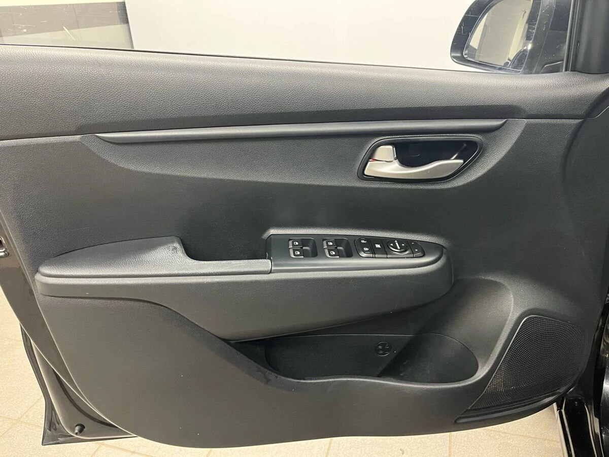 Kia Rio, 2018г, передний привод, механика