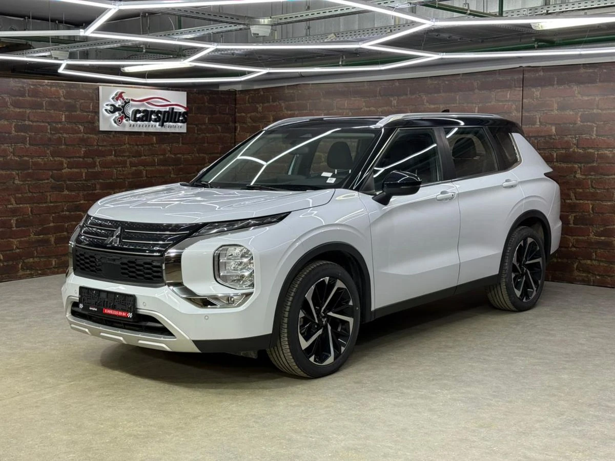 Mitsubishi Outlander, 2023г, полный привод, вариатор