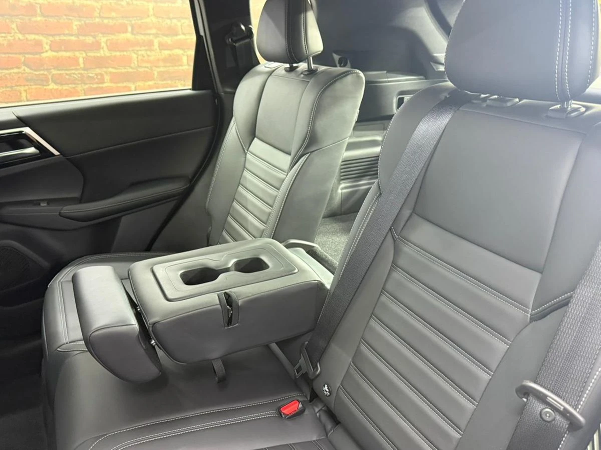 Mitsubishi Outlander, 2023г, полный привод, вариатор