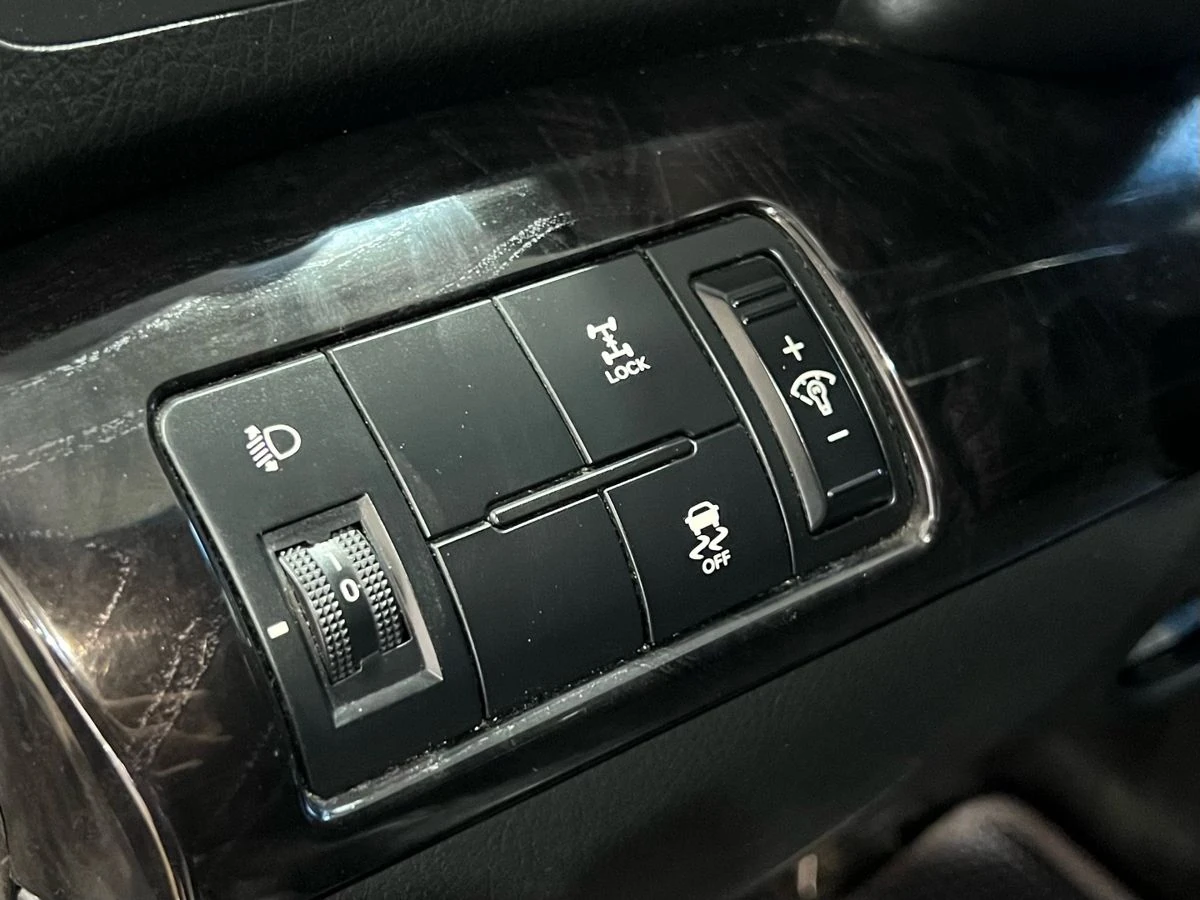 Kia Sorento, 2015г, полный привод, автомат