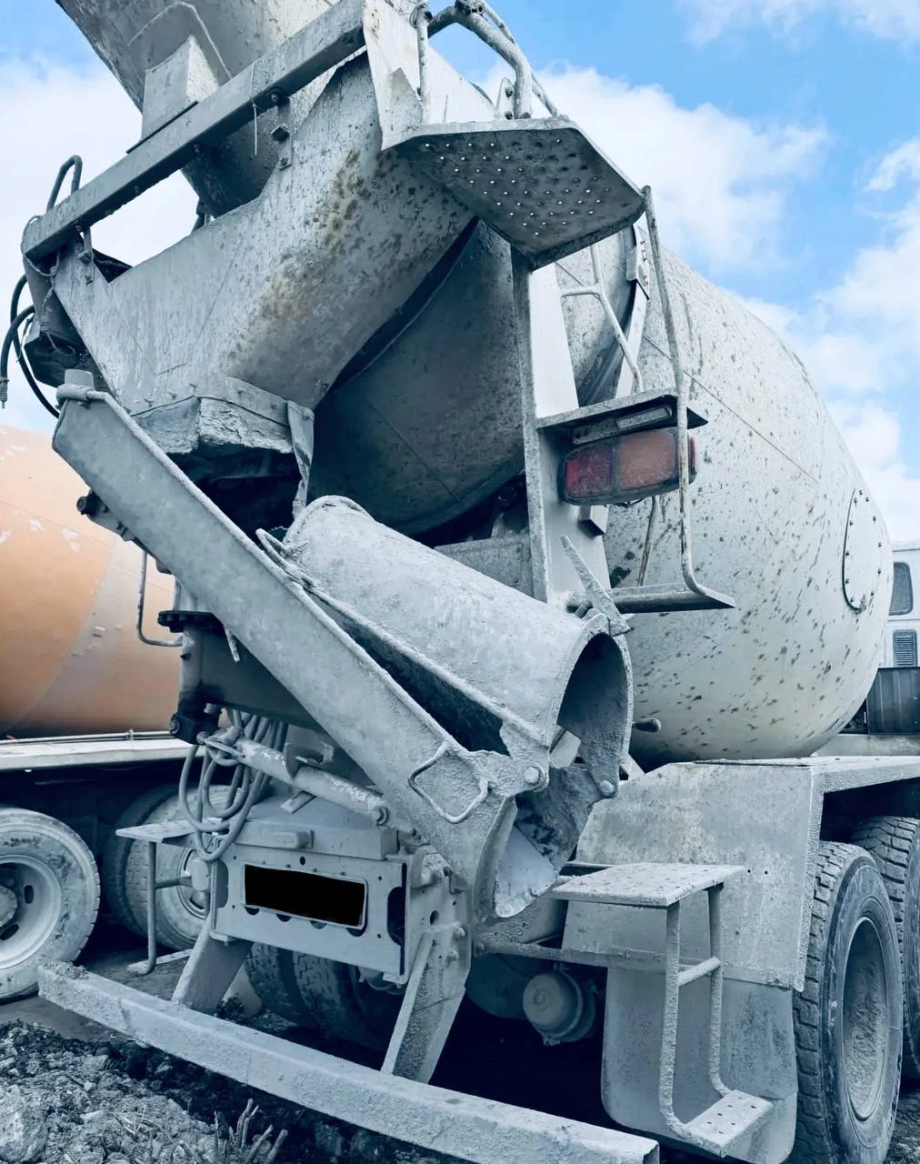 Daewoo Mixer, 2013г