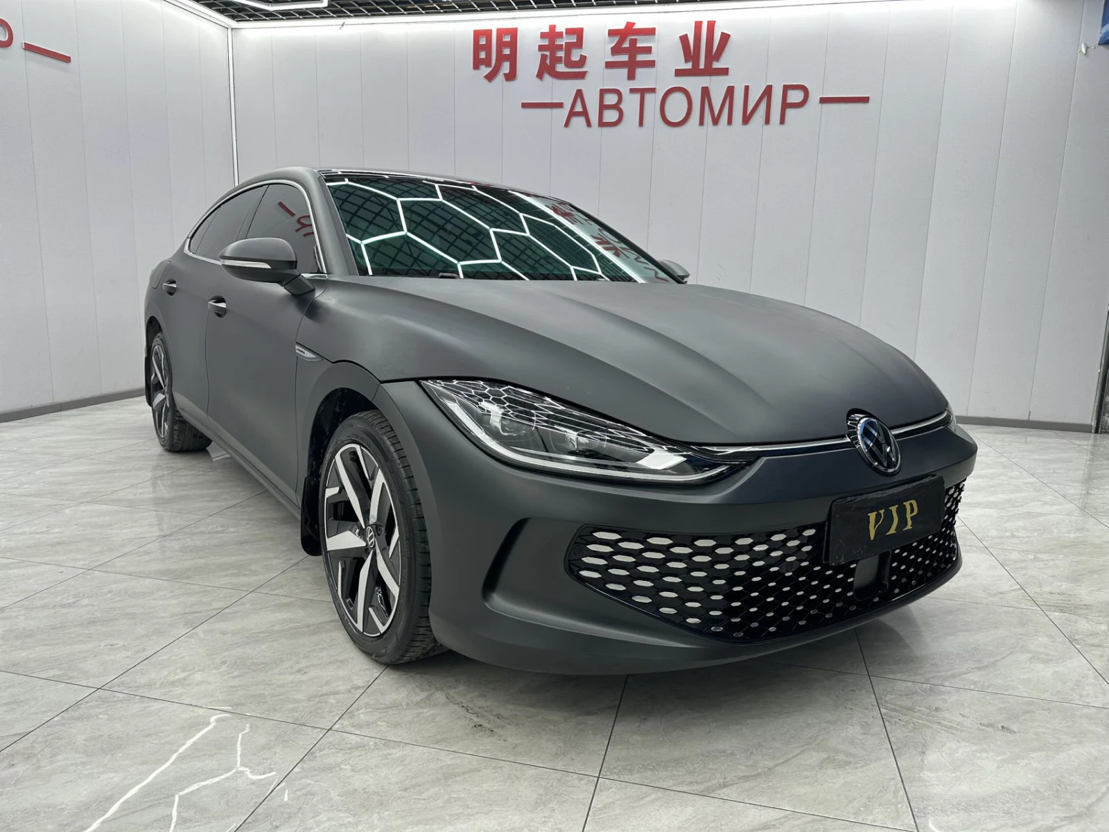 Volkswagen Lamando, 2022г, передний привод, робот