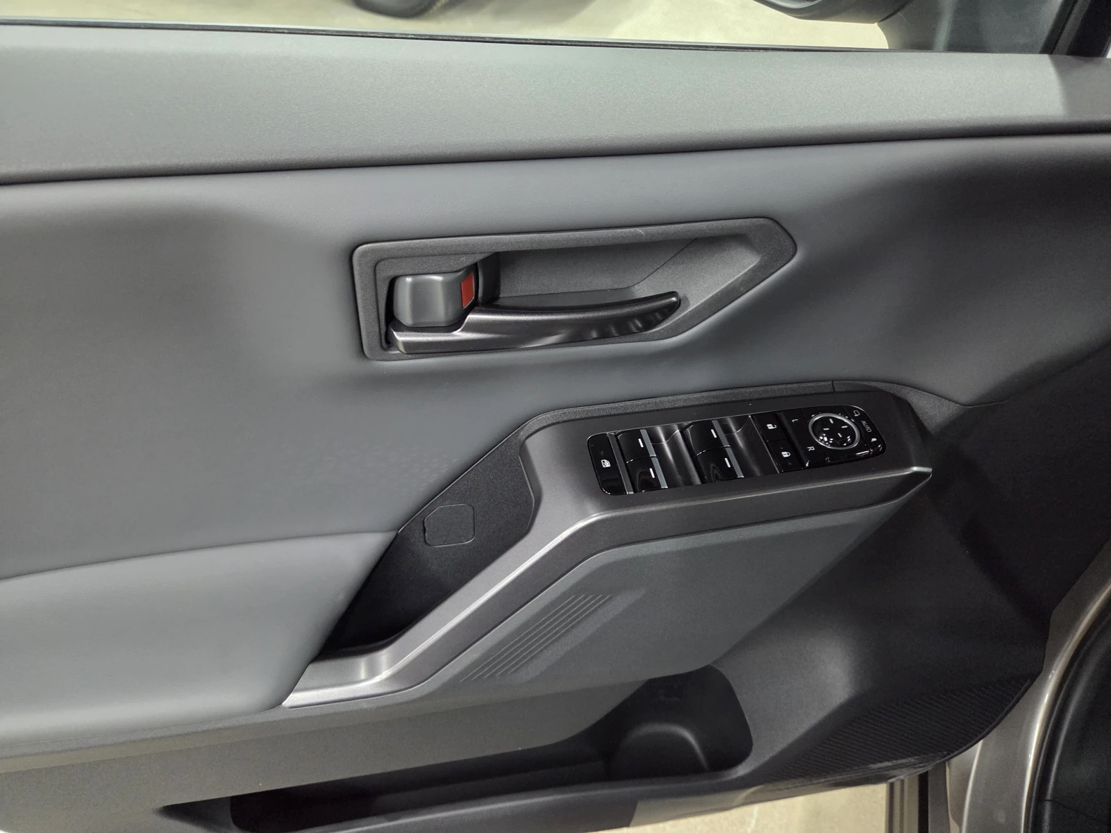 Toyota RAV4, 2026г, полный привод, вариатор