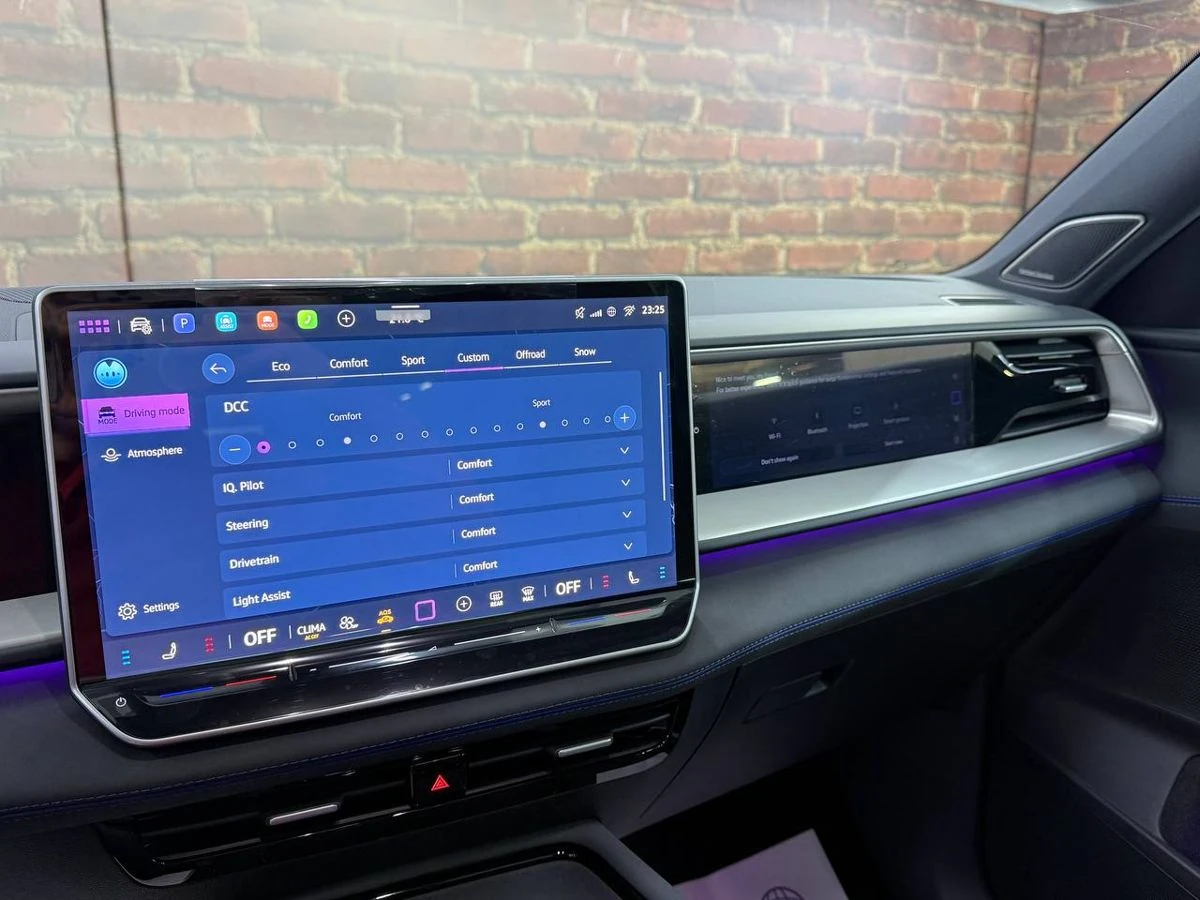 Volkswagen Teramont, 2026г, полный привод, робот