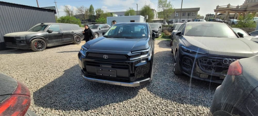 Toyota RAV4, 2026г, полный привод, вариатор