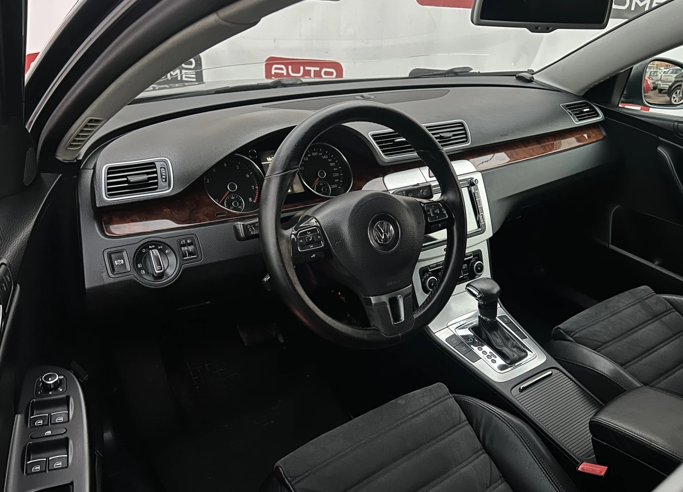 Volkswagen Passat, 2010г, передний привод, робот