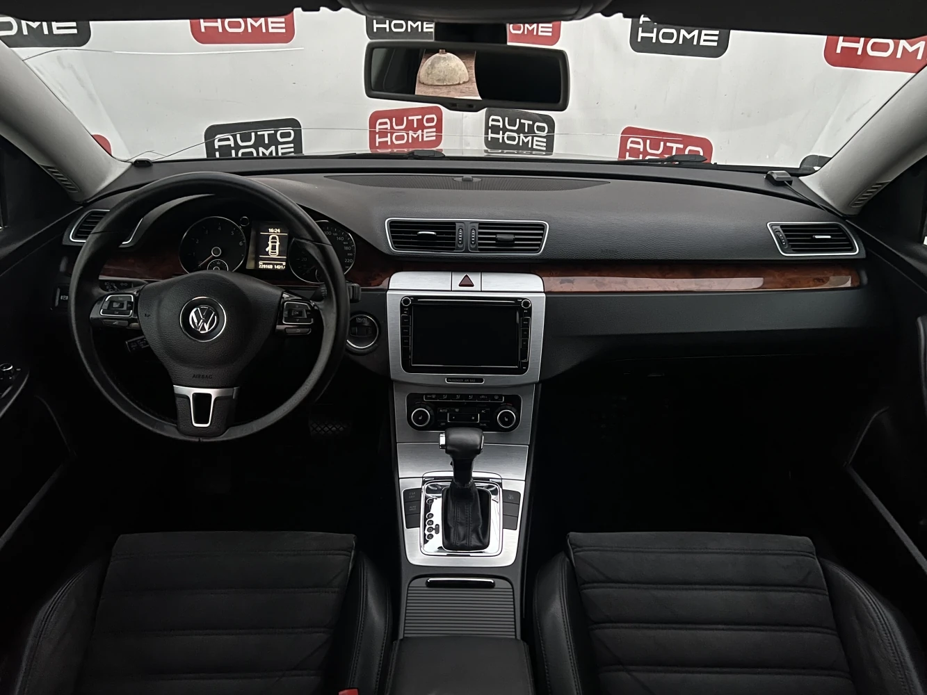 Volkswagen Passat, 2010г, передний привод, робот