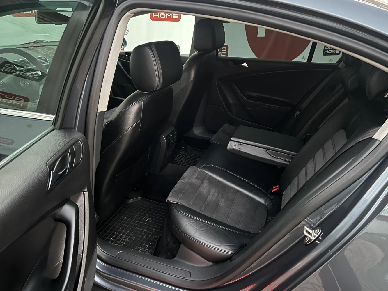 Volkswagen Passat, 2010г, передний привод, робот