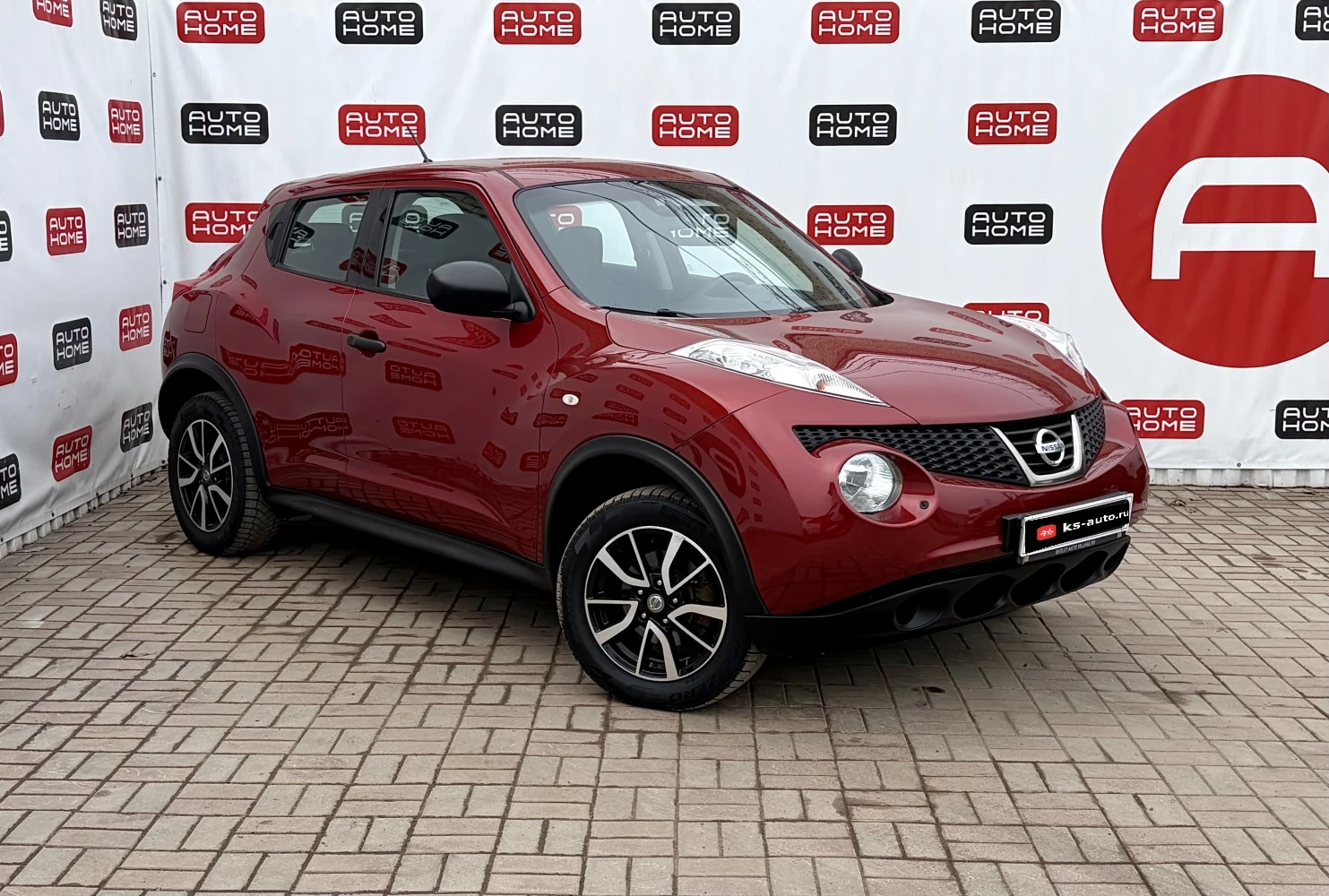 Nissan Juke, 2013г, передний привод, вариатор