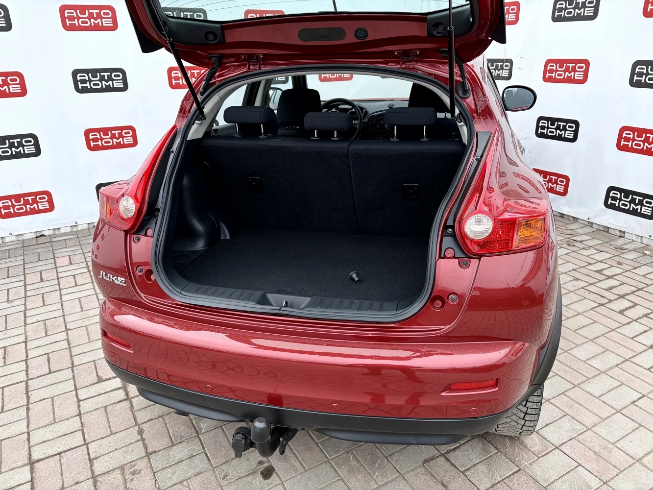 Nissan Juke, 2013г, передний привод, вариатор