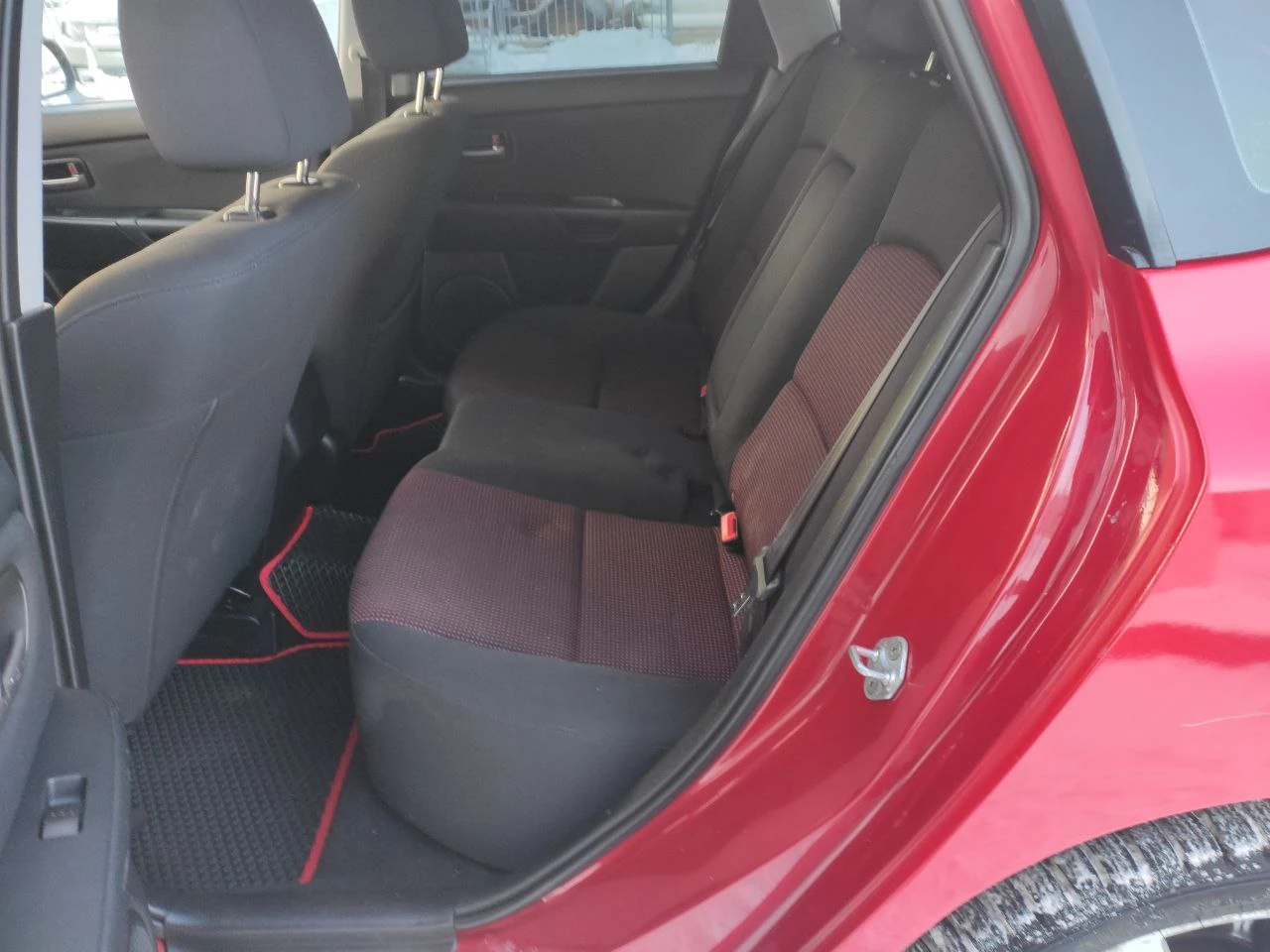 Mazda 3, 2006г, передний привод, автомат