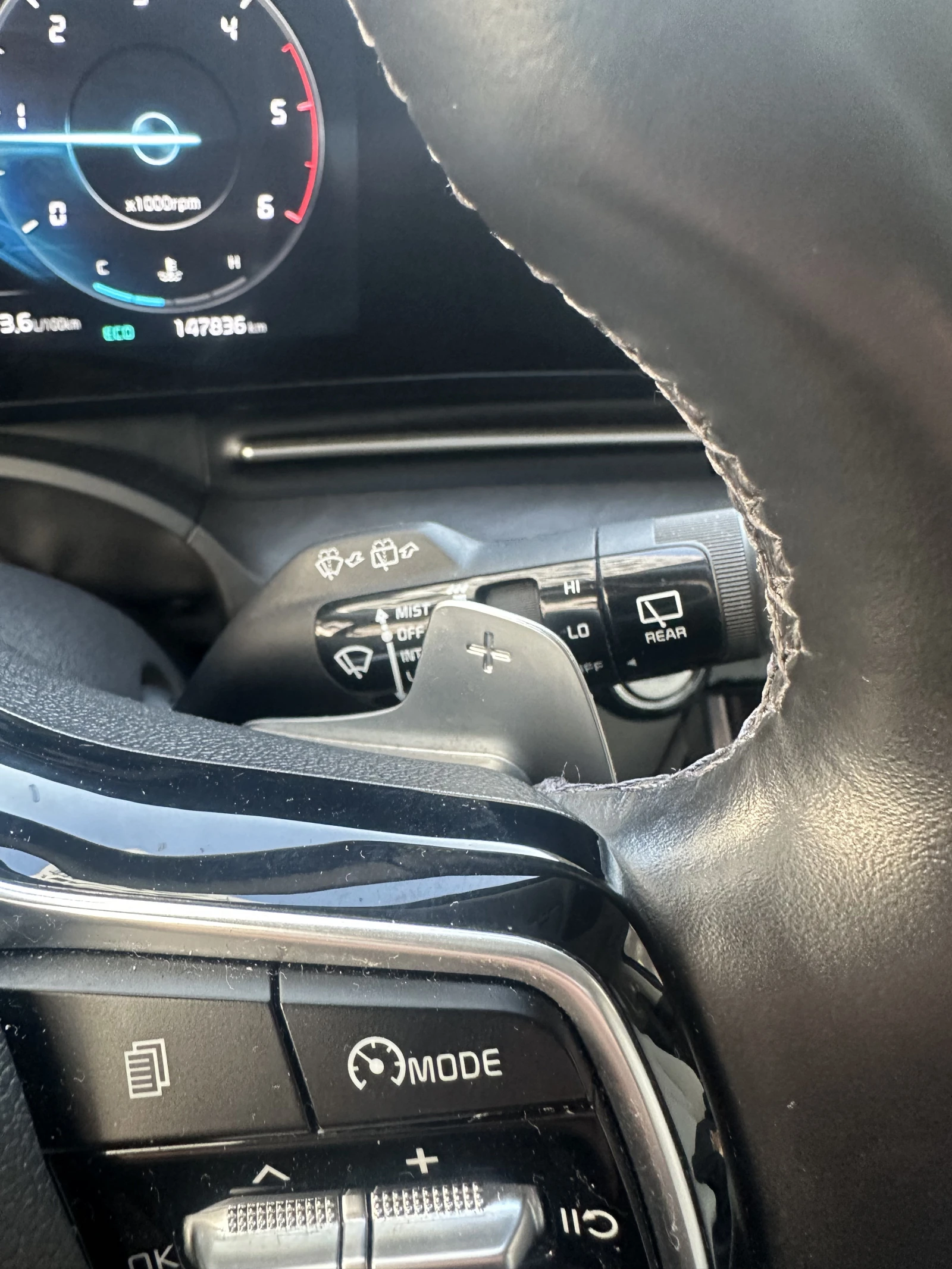 Kia Carnival, 2021г, передний привод, автомат