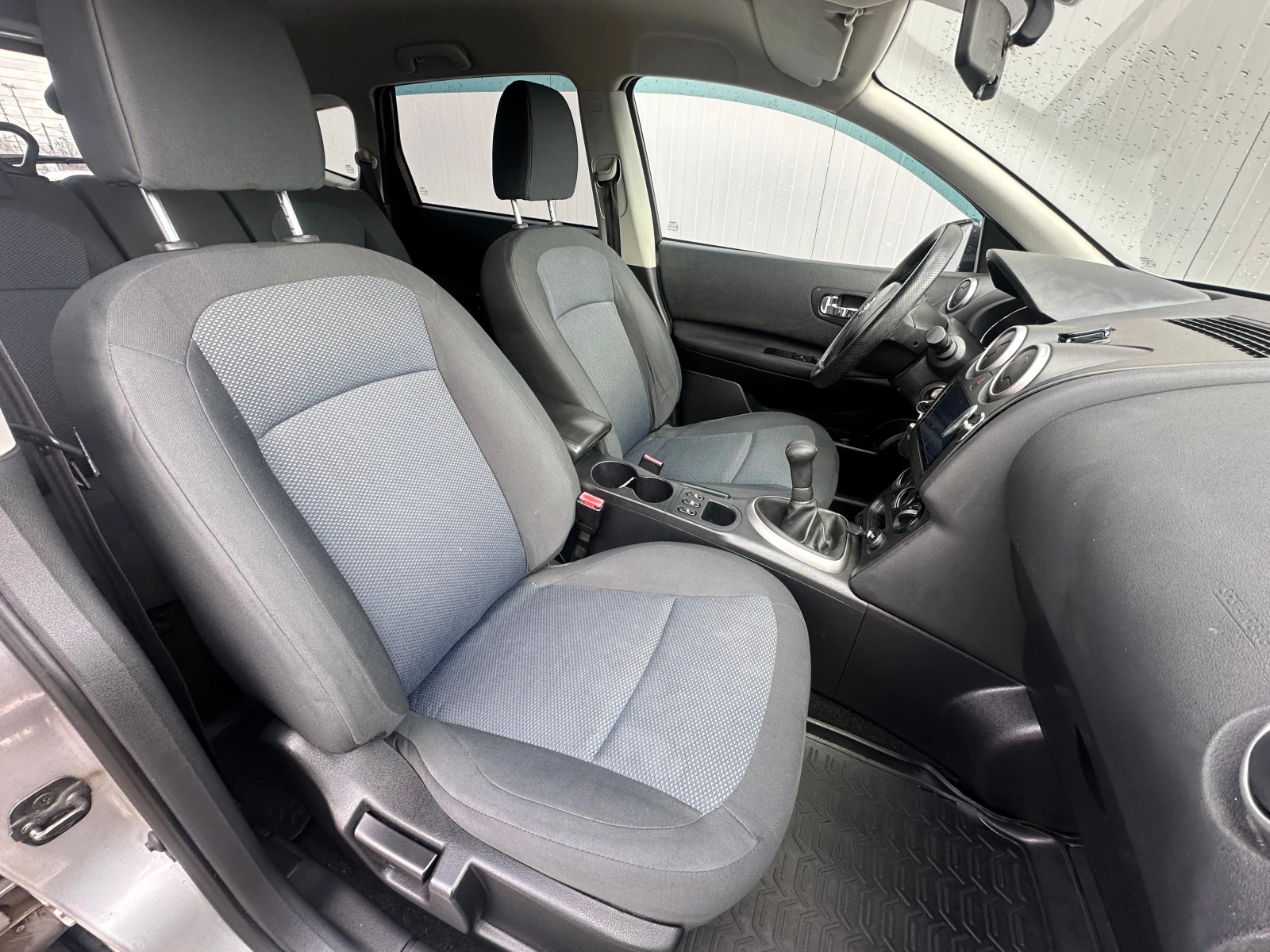 Nissan Qashqai+2, 2012г, передний привод, механика