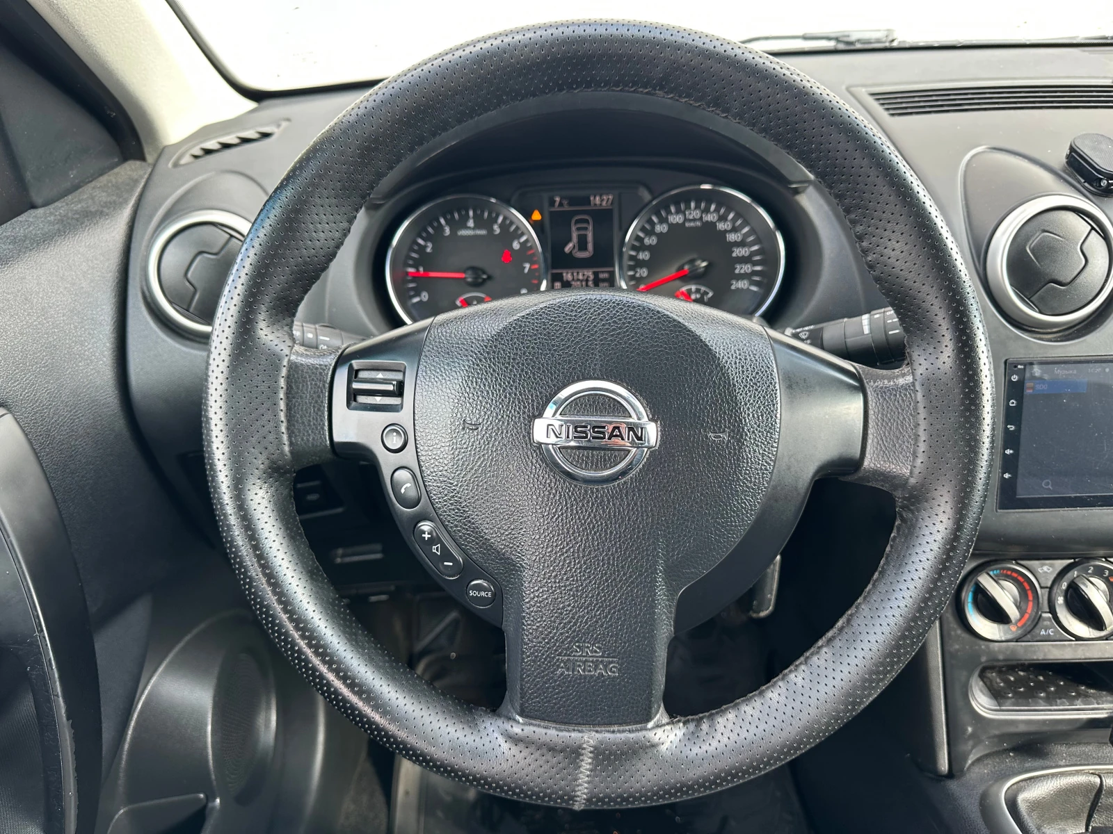 Nissan Qashqai+2, 2012г, передний привод, механика