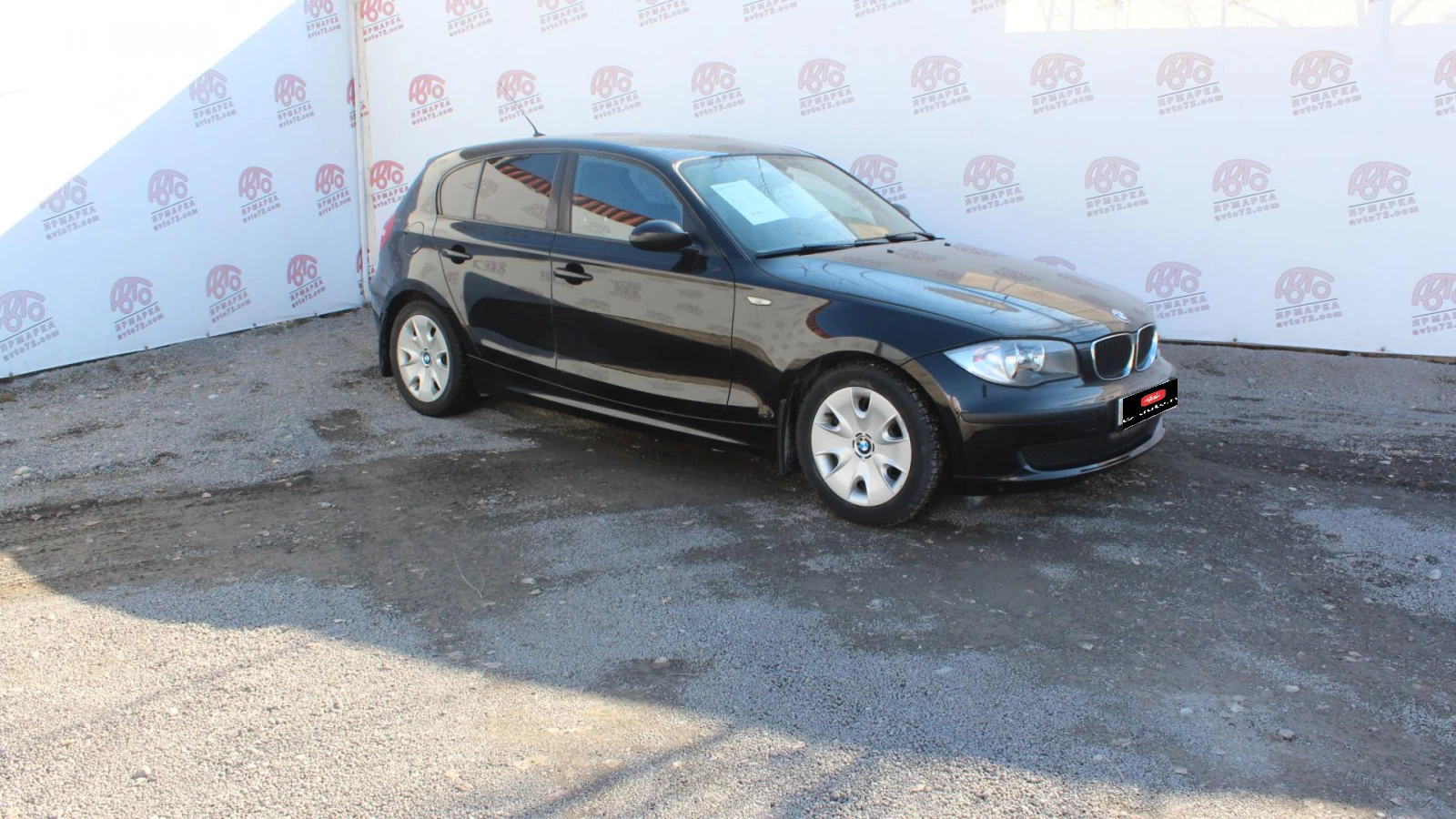 BMW 1 серии, 2008г, передний привод, автомат