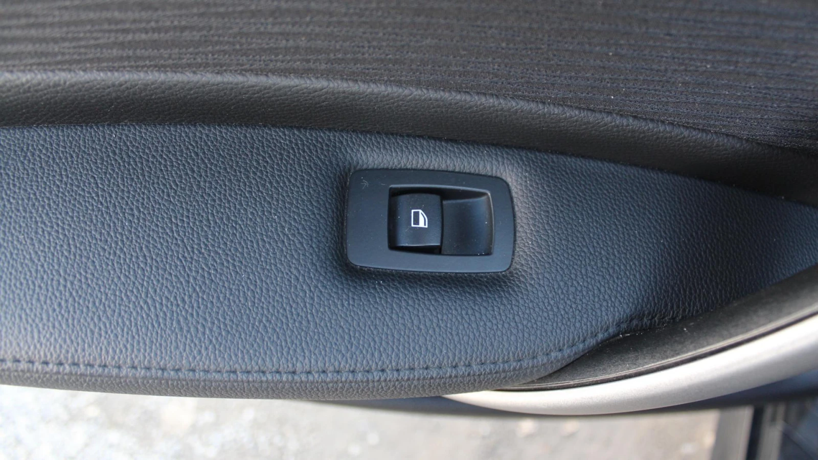 BMW 1 серии, 2008г, передний привод, автомат