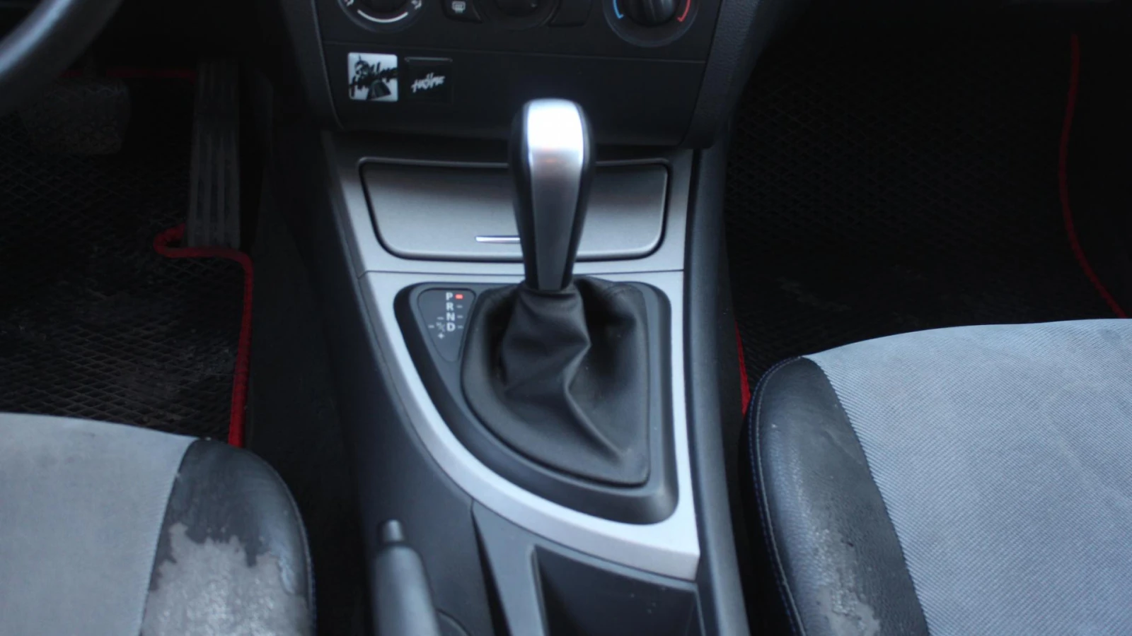 BMW 1 серии, 2008г, передний привод, автомат