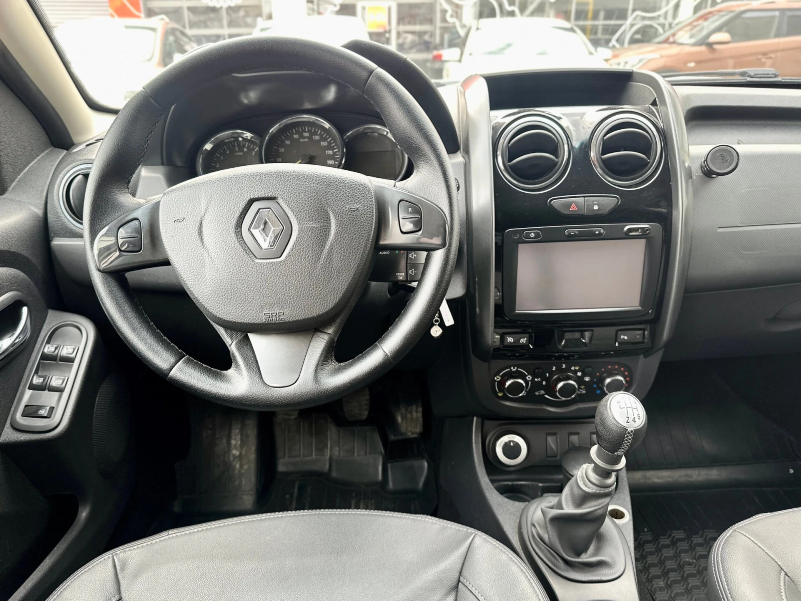 Renault Duster, 2018г, полный привод, механика