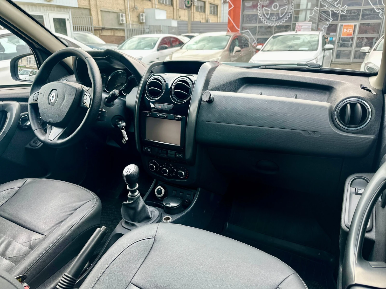 Renault Duster, 2018г, полный привод, механика