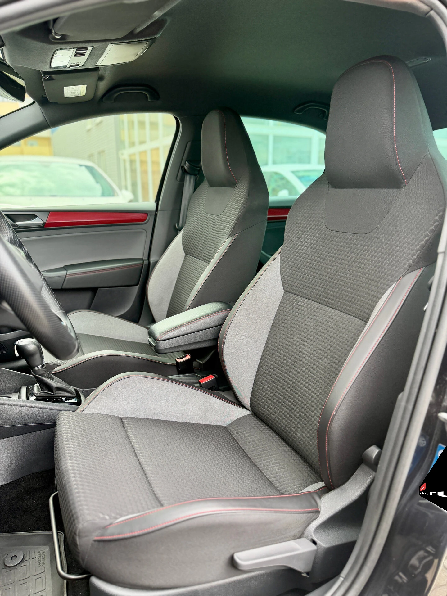 Volkswagen Polo, 2021г, передний привод, автомат