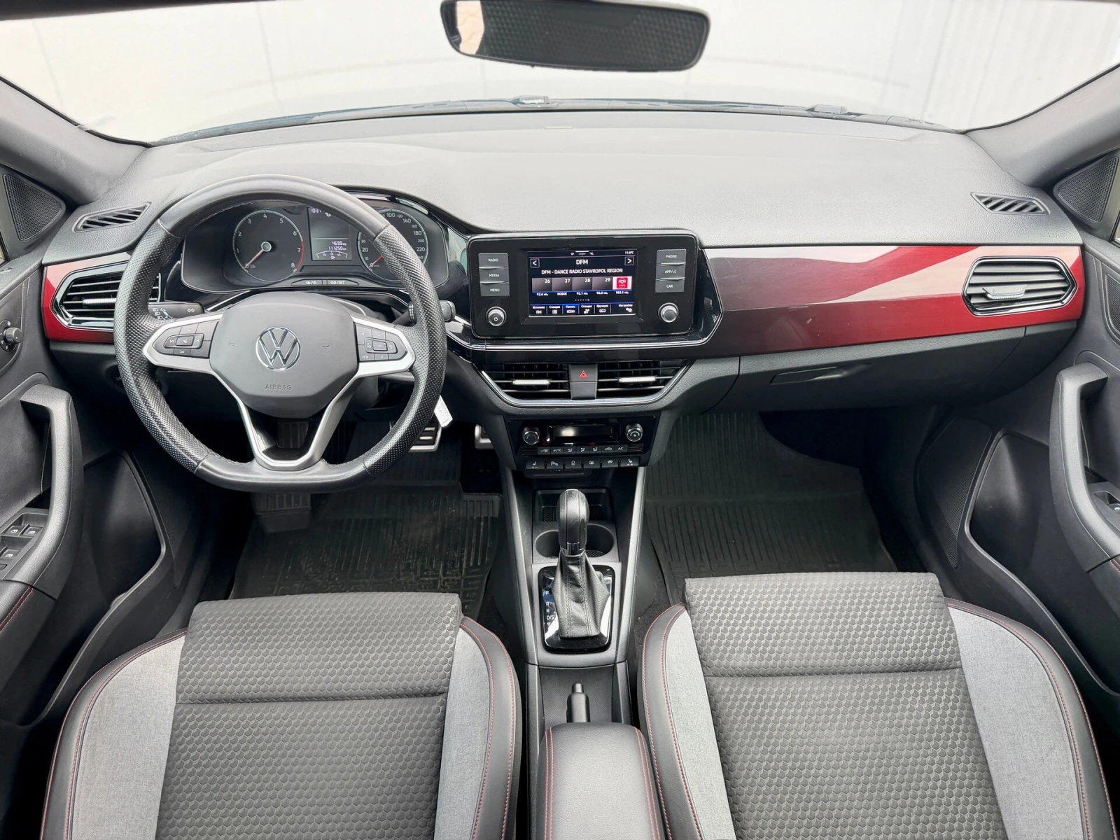 Volkswagen Polo, 2021г, передний привод, автомат