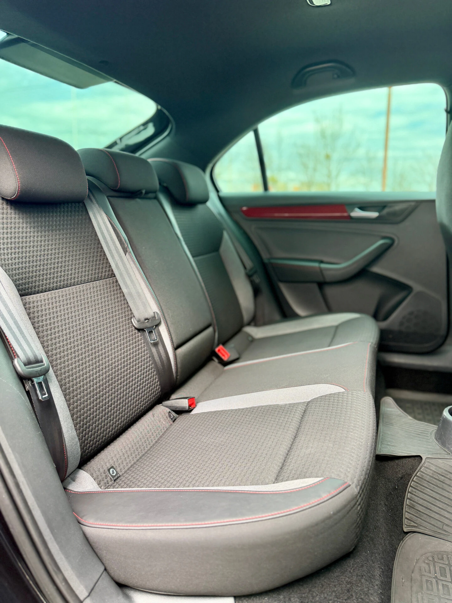 Volkswagen Polo, 2021г, передний привод, автомат