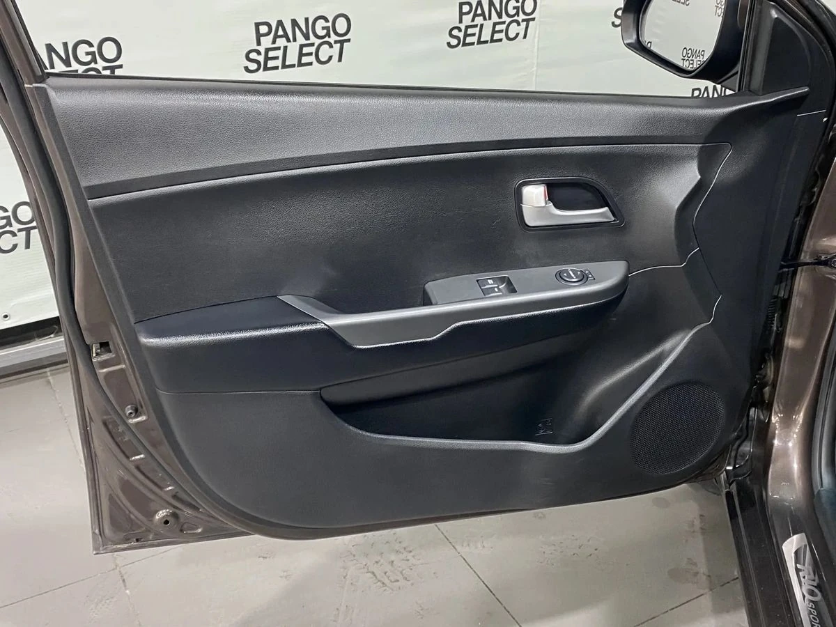 Kia Rio, 2017г, передний привод, механика