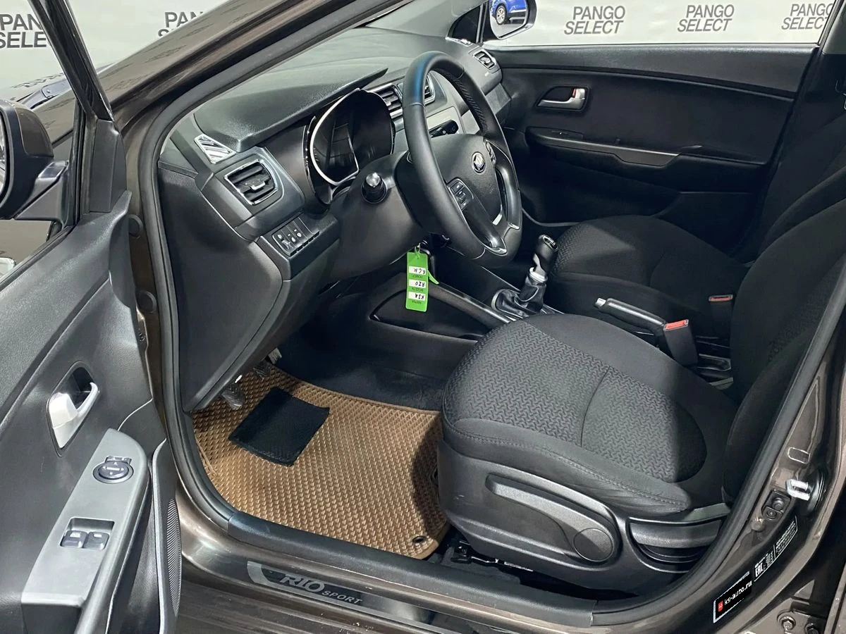 Kia Rio, 2017г, передний привод, механика