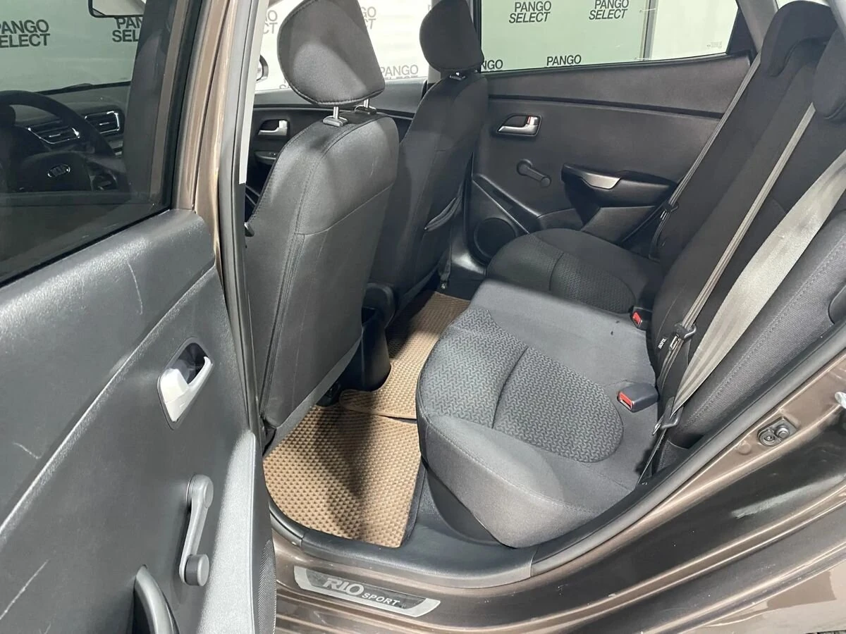 Kia Rio, 2017г, передний привод, механика