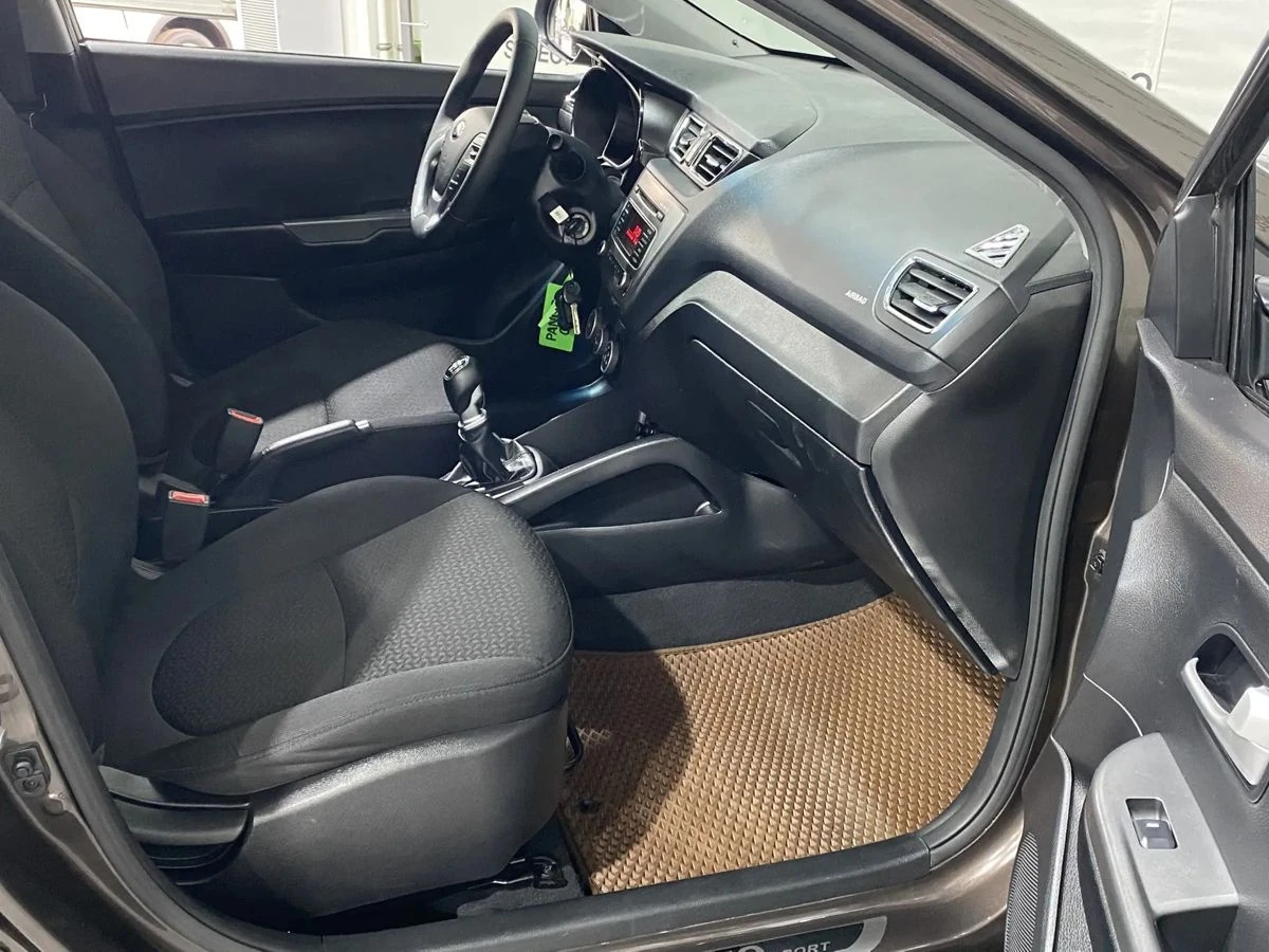 Kia Rio, 2017г, передний привод, механика