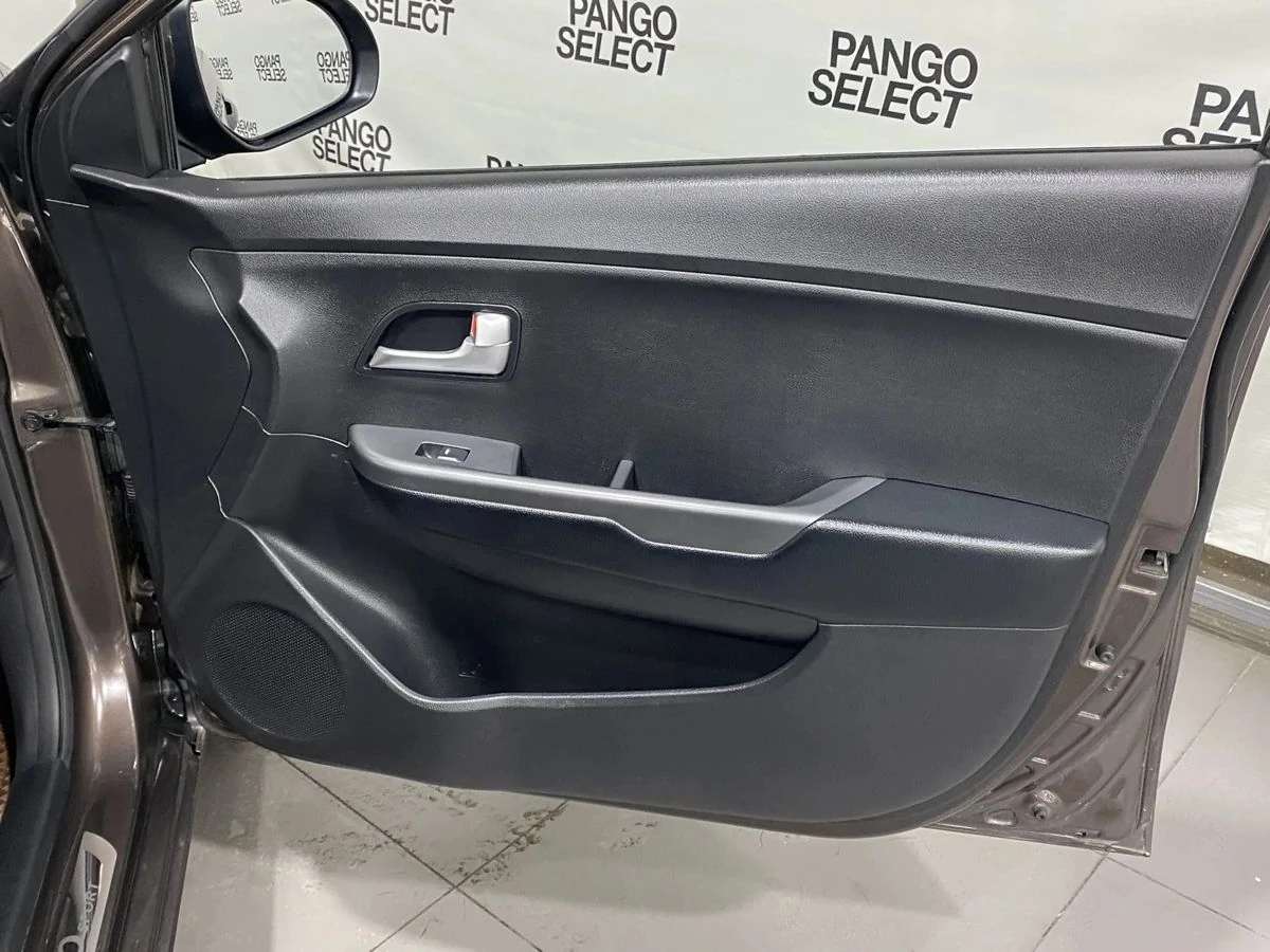 Kia Rio, 2017г, передний привод, механика