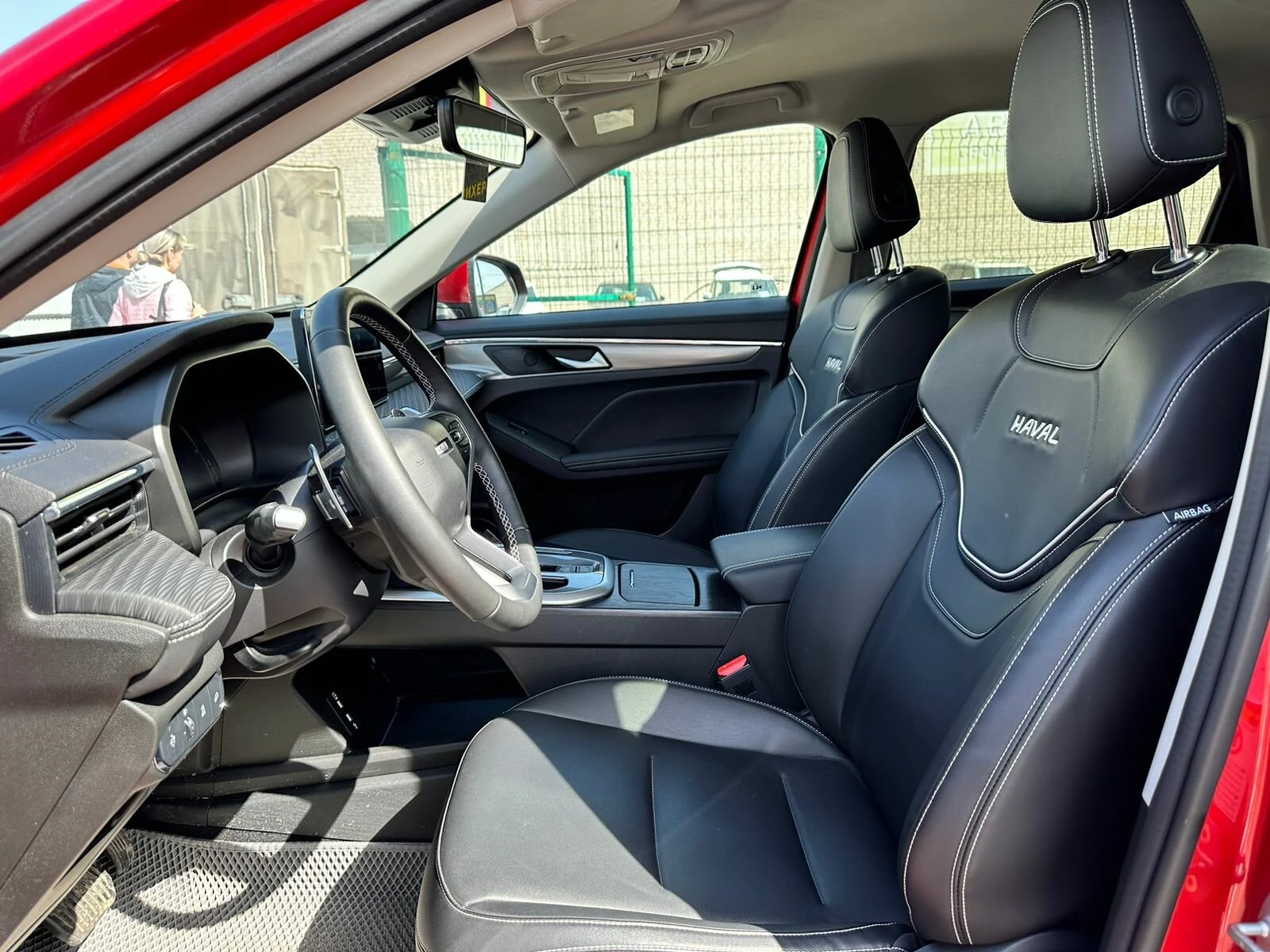 Haval Jolion, 2023г, передний привод, робот