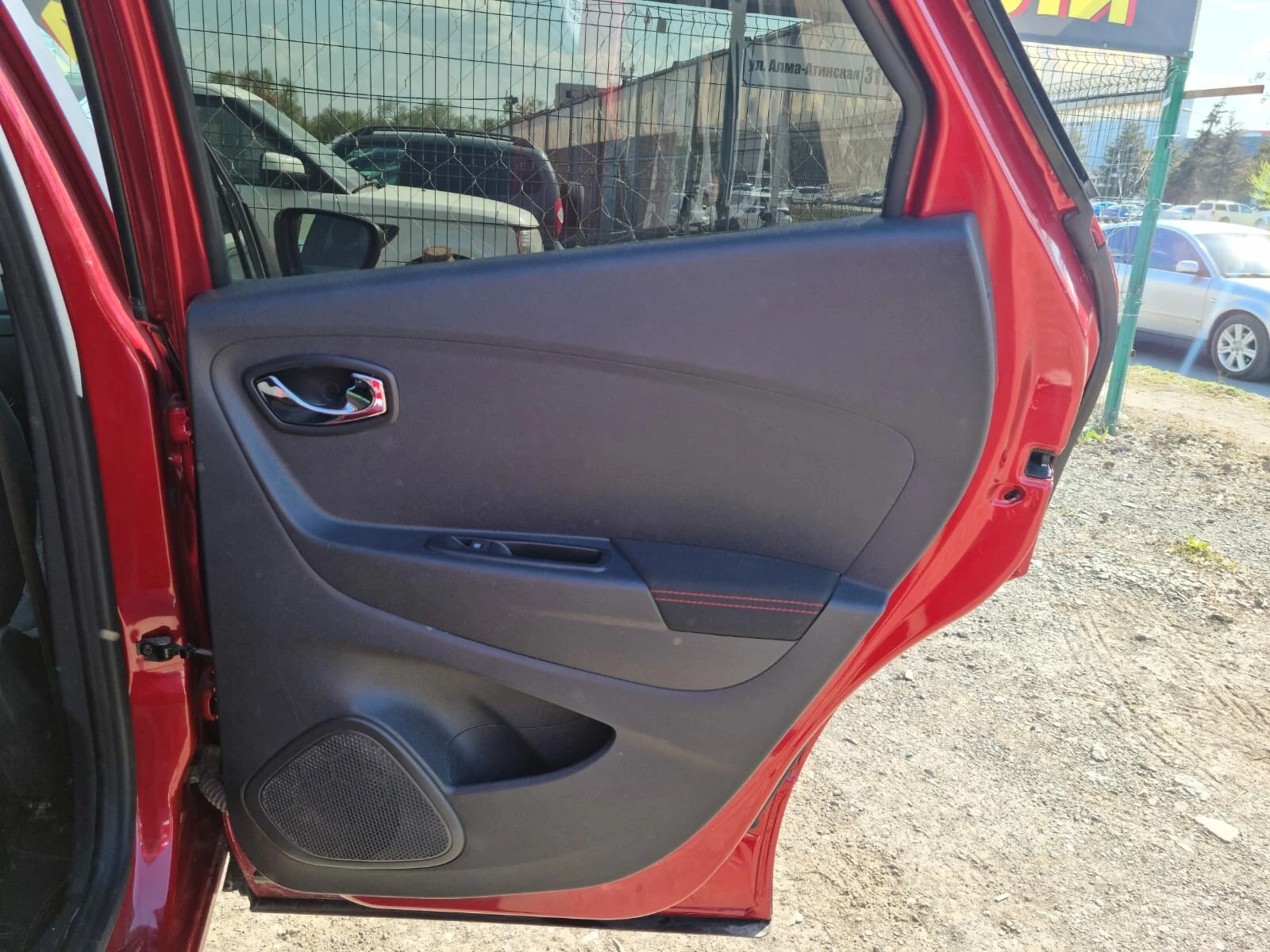 Renault Kaptur, 2018г, полный привод, механика