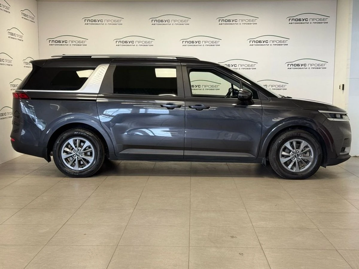 Kia Carnival, 2021г, передний привод, автомат