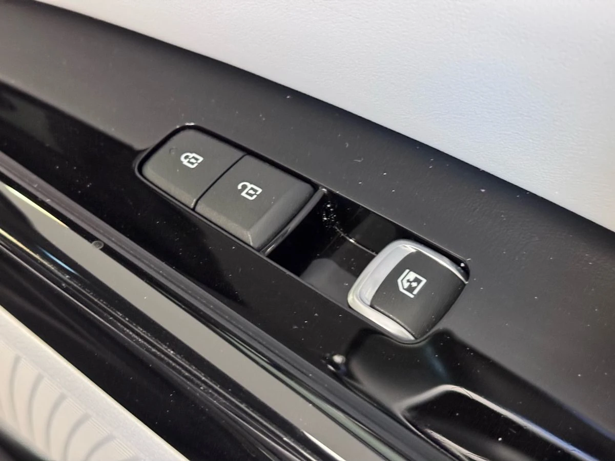 Kia Carnival, 2021г, передний привод, автомат